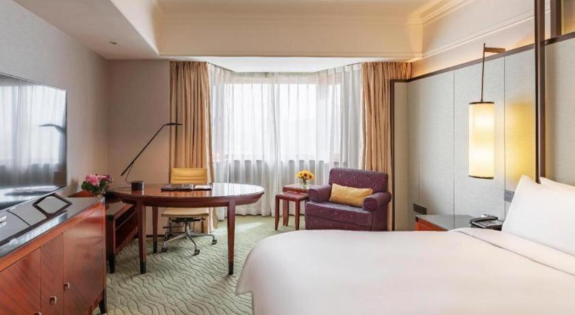 Shijiazhuang International Building Hotel Exterior photo