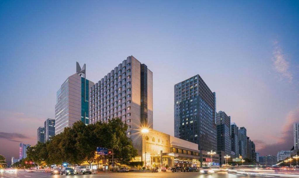 Shijiazhuang International Building Hotel Exterior photo